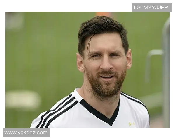 足球明星背后的故事那些家庭地位较低的球员成长历程揭秘